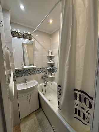 Власник. Затишна 2-к.кв. р-н ТРЦ Квадрат ,Воскресенка) Київ