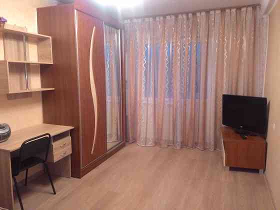 Сдам однокомнатную квартиру на Виноградаре. Хозяйка! Київ