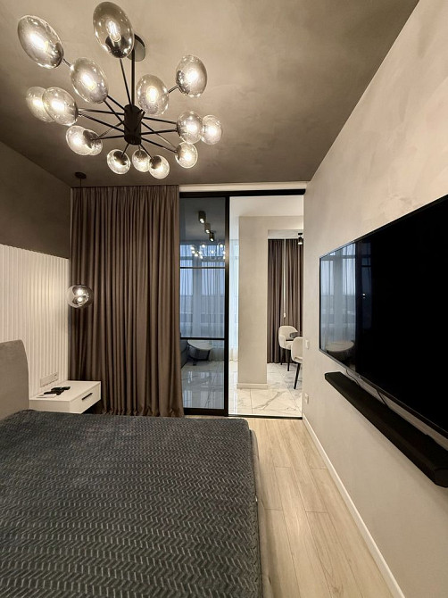 Оренда стильної 1-кімнатної квартири в новобудові ЖК Victory Hall Дніпро - зображення 1