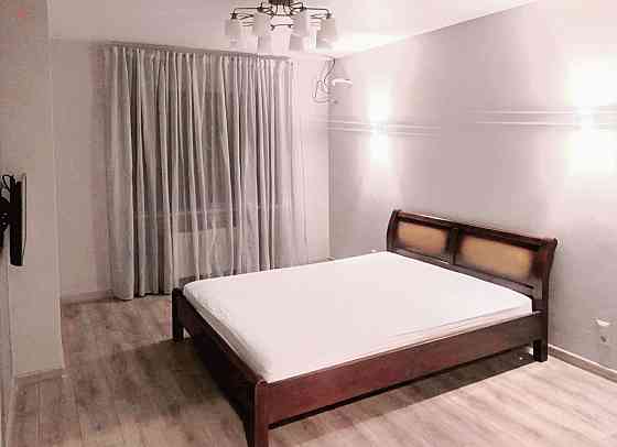 Оренда 1кім Новий ЖК ЄвроРемонт метро-25хв 10800грн Dmytrivka