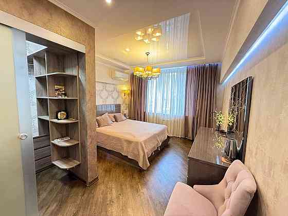 Центр! 3к! Університет, Золоті ворота! Дмитрівська, 2 Киев