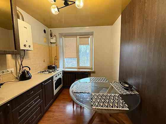 Оренда! 2-кімнатної квартири! Вул. Залозецького Черновцы