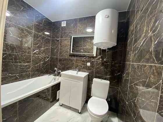 Продам двухкомнатную квартиру с евроремонтом в кирпичном доме Самари