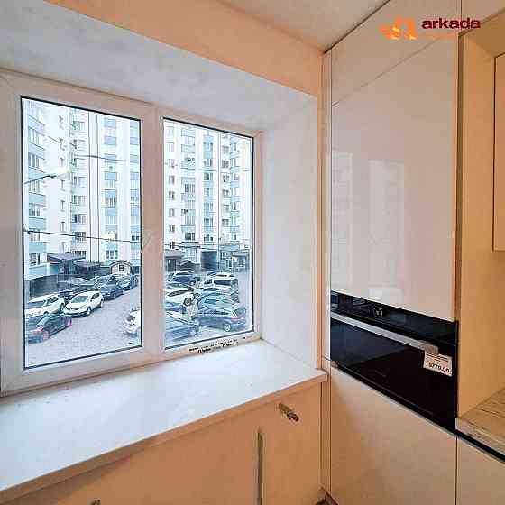 Продаю 2 кім.кв. WHITE BOX, центр 3 ПОВЕРХ 68м2 без додаткових  витрат Ивано-Франковск