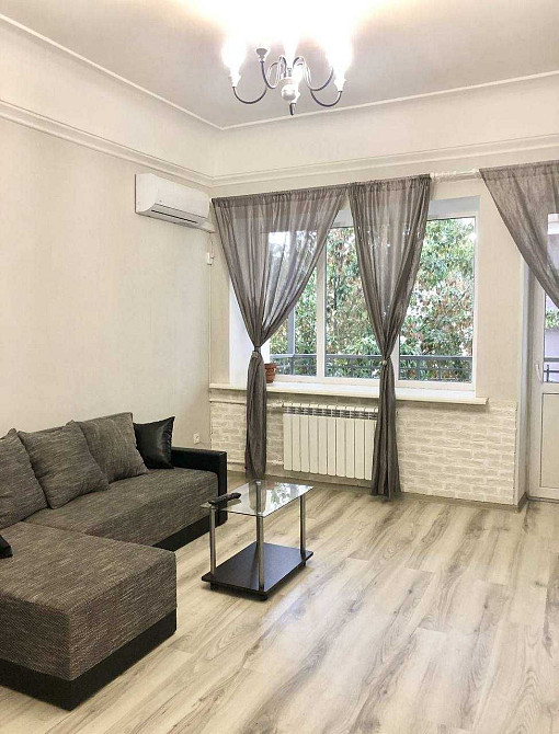 Продаж Круглоуніверситетська 2/1 Ремонт 2к 48кв Історичний ЦЕНТР NEW Kyiv - photo 1