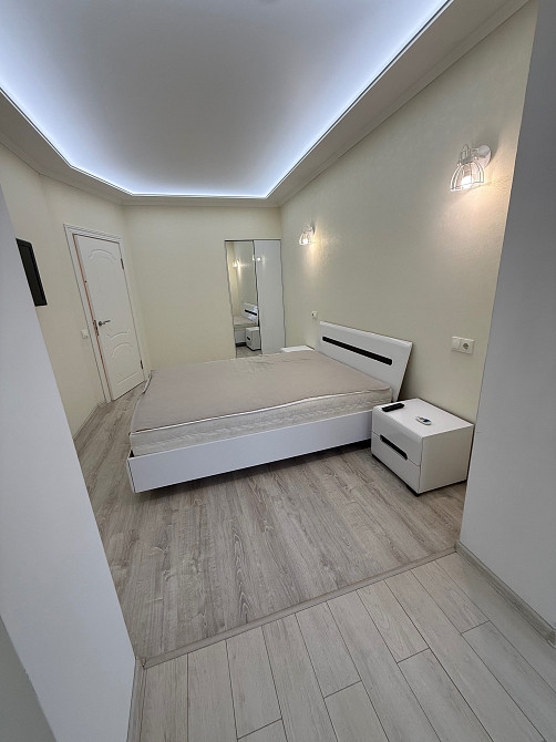 Продам квартиру в новобудові з ремонтом та меблями Луцьк - зображення 4