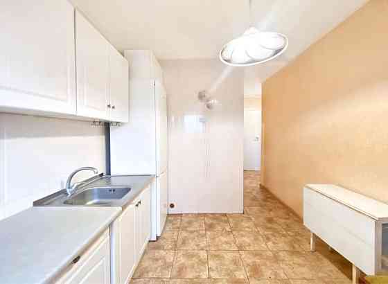 Продаж 1кім на 12 кварталі, чешка. Квартальна(Гладкова) Dnipro