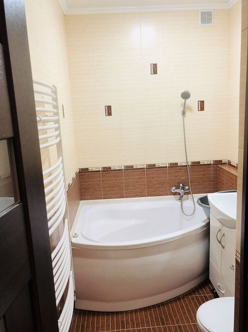 Здається в оренду одно кімнатна квартира в новобудові Мукачево - зображення 2