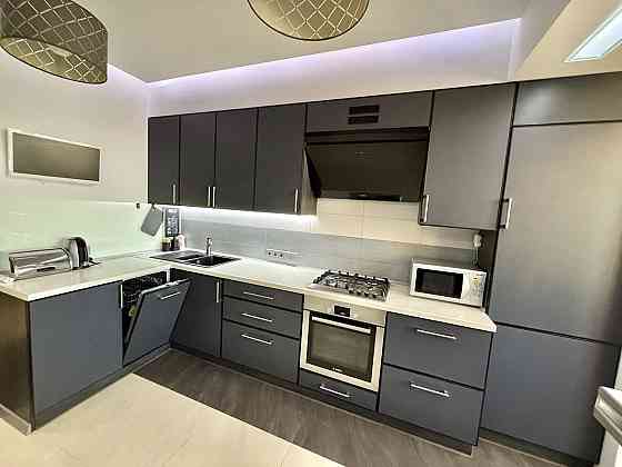 Оренда 2 кімнатної квартири вул. Вашингтона в новобудові Львов