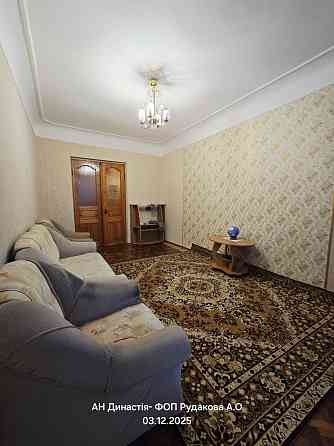 3х кімнатна. Гаряча вода та опалення постійно. Є сховище Біла Церква