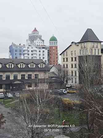 3х кімнатна. Гаряча вода та опалення постійно. Є сховище Біла Церква