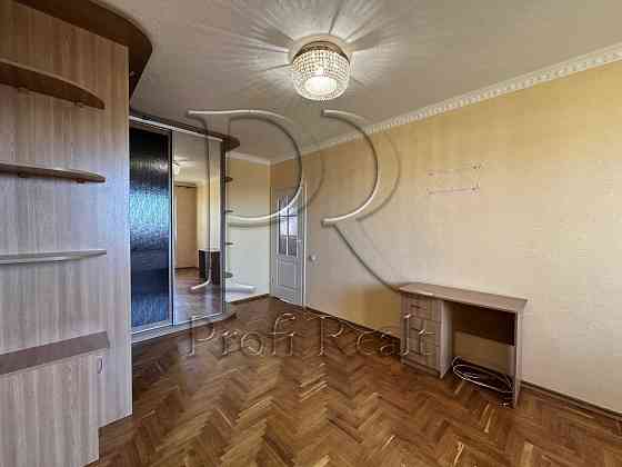 Оренда 3 кімн. квартири вул. Архітектора Ніколаєва 5, Троєщина Kyiv