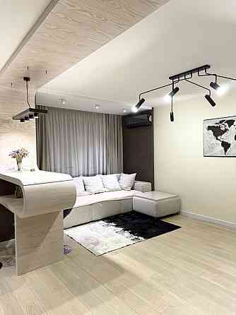 Продам трикімнатну квартиру на Щасливому! Ровно