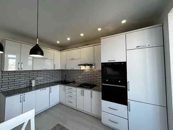 Комфортна 2-кімнатна квартира в центральному районі Ивано-Франковск