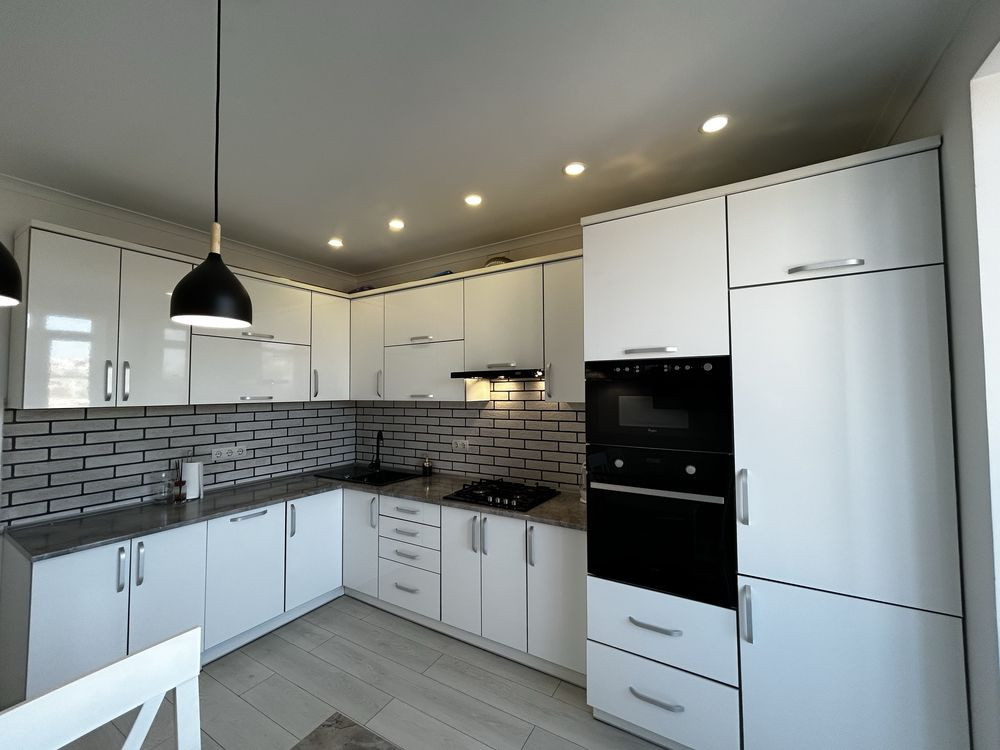 Комфортна 2-кімнатна квартира в центральному районі Ивано-Франковск - изображение 3