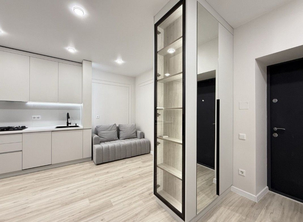 1-Кімнатна 47 кв.м. «На Щасливому» Кухня-Студія + Велика Кімната! Ровно - изображение 3