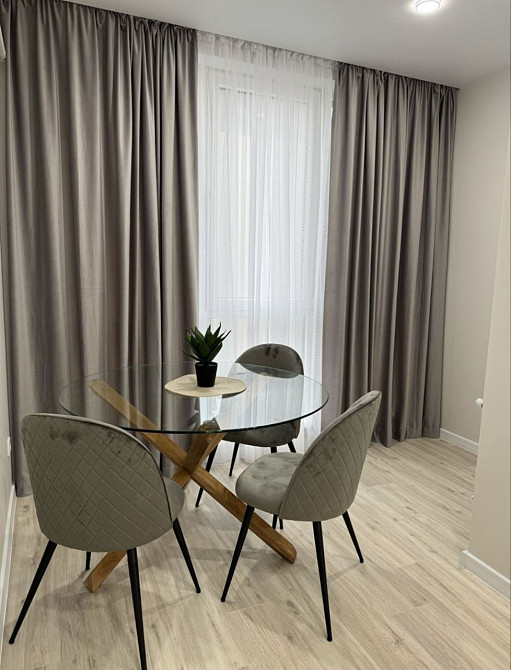 1-Кімнатна 47 кв.м. «На Щасливому» Кухня-Студія + Велика Кімната! Ровно - изображение 4