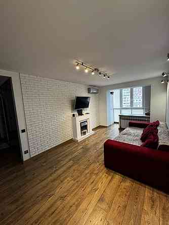 Продам 3 комнатную квартиру на Победе! Дніпро