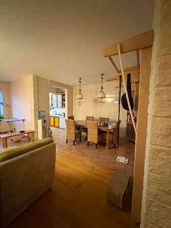 Продам 3-х, кімнатну квартиру, вул. Д.Багалія 4 Київ