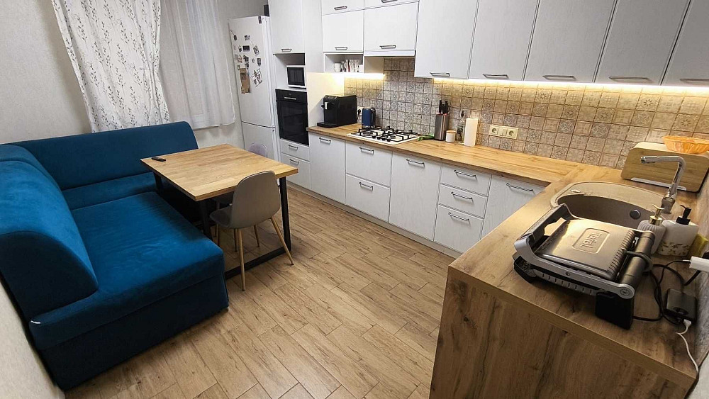 2 комнатная квартира ЖК Острова Крижанівка - изображение 1