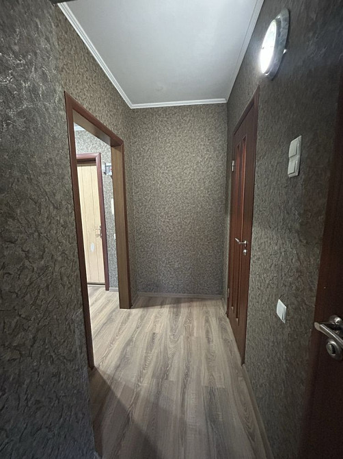 Сдам 2х комнатную квартру на левом берегу,1мкр, Варус Kam`ianske (Zaporizka obl.) - photo 3