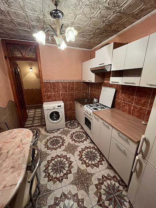 Оренда 2-х кімн. кв-ри вул.Медової Печери Lviv - photo 2