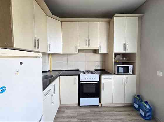 Оренда 1к НОВОБУДОВИ, ГЕРОЇВ МАЙДАНУ (РІВНЕНСЬКА), газ котел, є балкон Chernivtsi