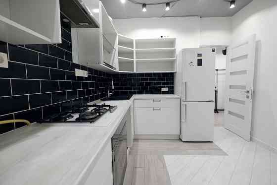 Світла 1 к квартира Софіївський квартал 41,2 м2 без хламу Борщагівка Sofiivska Borshchahivka