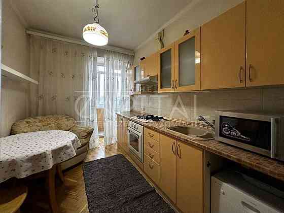 З ГАЗОМ 2-кімнатна Гоголівська Золоті Ворота Посольство Шевченківський Kyiv