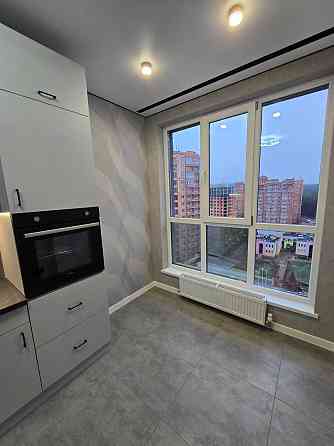 1к з ремонтом в районі Центрального парку з мінімальним оформленням Ірпінь