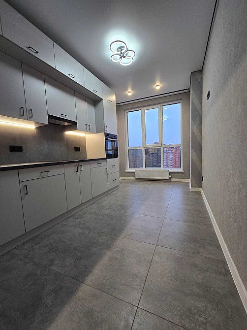 1к з ремонтом в районі Центрального парку з мінімальним оформленням Ірпінь - зображення 1