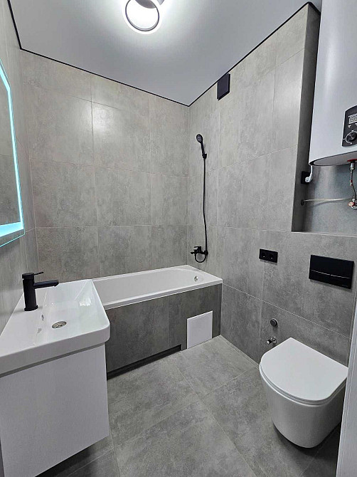 1к з ремонтом в районі Центрального парку з мінімальним оформленням Ірпінь - зображення 7