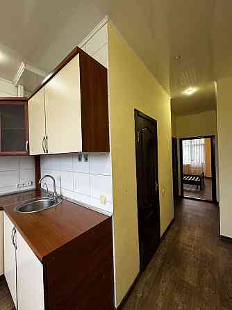 Продается 2- х комн. полнометражная квартира пр. Соборный Запоріжжя