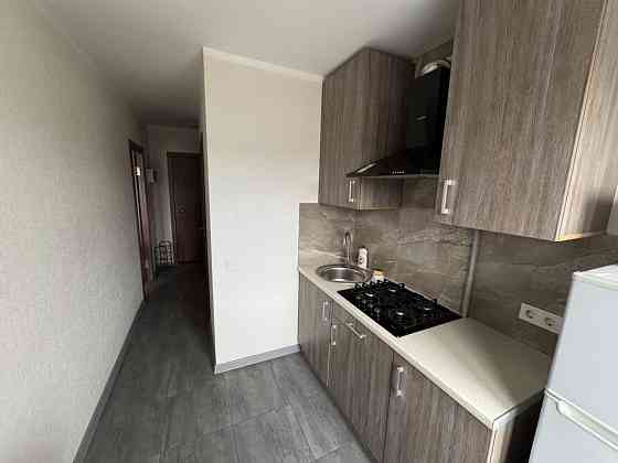 Продам квартиру со свежим капитальным ремонтом на правом берегу Дніпро