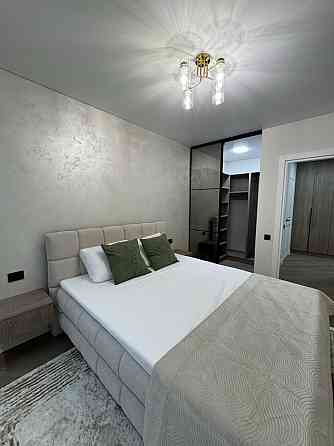 Продам шикарну 2 кім квартиру+відпочинкова у престижному ЖК, центр Ивано-Франковск