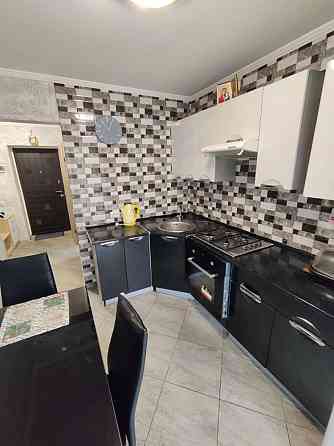 Продаю квартиру БІЛЯ Версаль Парку з РЕМОНТОМ. Газове опалення Ірпінь