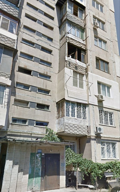 Простора квартира в будинку біля Кримського парку р 17 Одеса - зображення 1