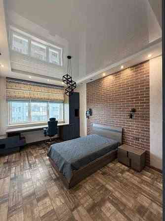 Продаж квартири 122м2 ЖК Рівер Стоун Тростянецька 2А Осокорки Київ