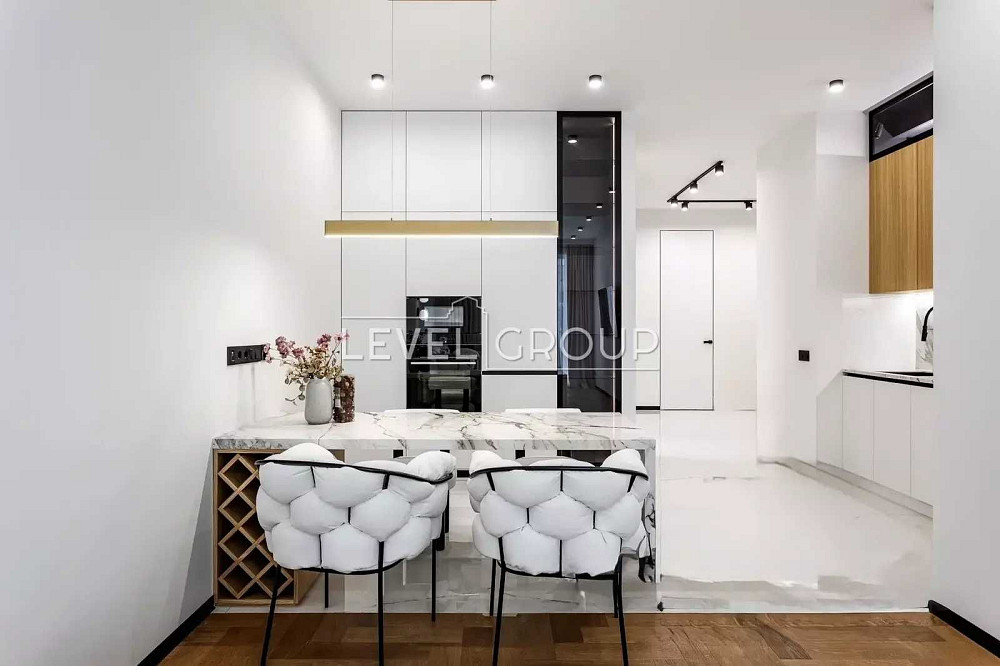 3 кімнатна квартира з ремонтом в центрі Києва, ЖК "Ярославів Град" Киев - изображение 2