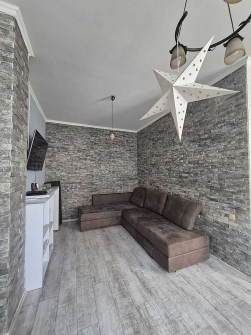 Продам 1 к. квартиру с ремонтом в ЖК Фаворит Одесса - изображение 1