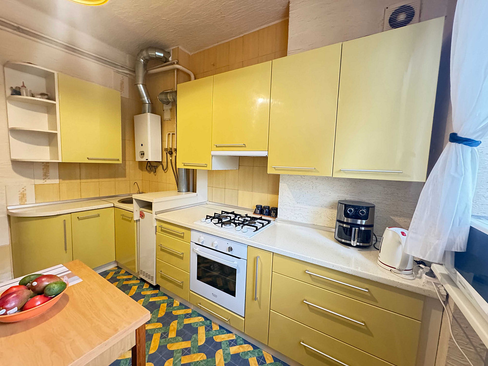 2во кімнатна СТАЛІНКА на вул. Леонтовича Одесса - изображение 1