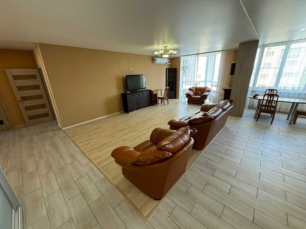 3 Кімнатна Студія в Центральній Частині Міста з Паркінгом Poltava - photo 2