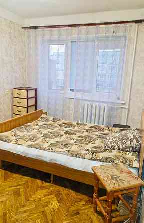 СДАМ !!! ХОРОШЕНЬКУЮ 1км., 30/16/8, на Харьковском Шоссе 21/1. ГАЗ. Kyiv