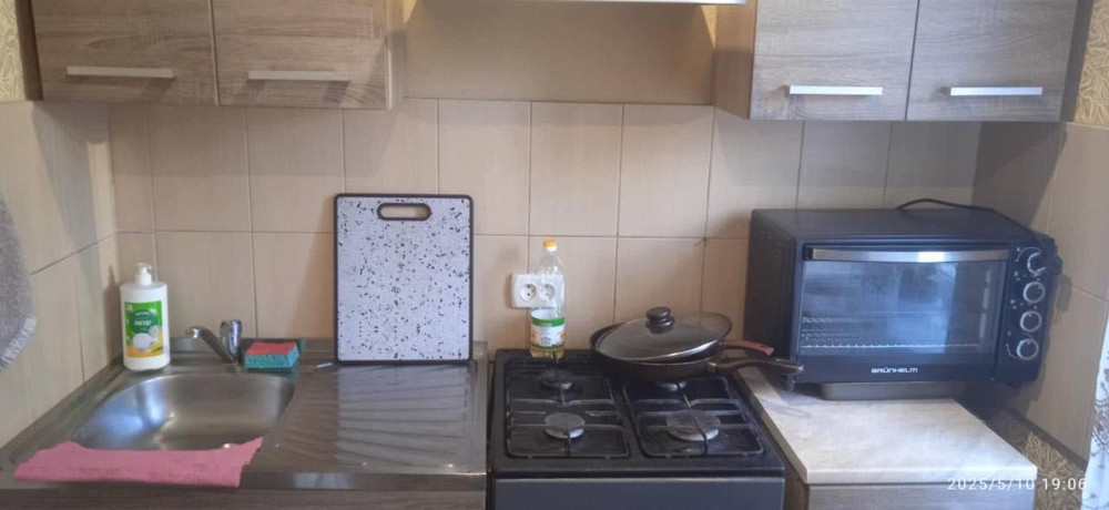 Аренда 1 ком квартиры на Черемушках Кам`янське (Запорізька обл.) - зображення 1