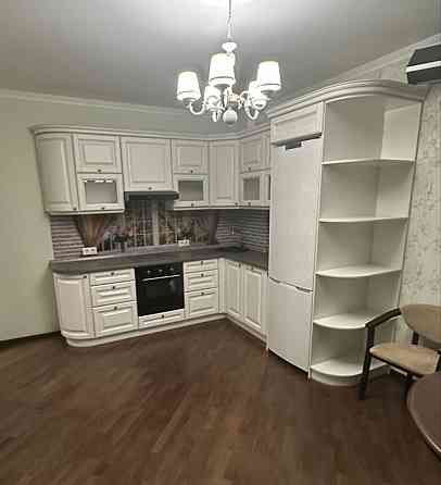 Здам в оренду однокімнатну квартиру Драгоманова 40, Позняки Київ