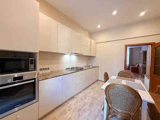 Оренда 2 кім. квартири вул. Вишенського Львов