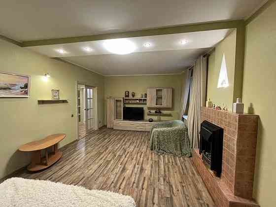 Без комісії здам 3к квартиру з сауною, вул.Драгоманова. Kyiv