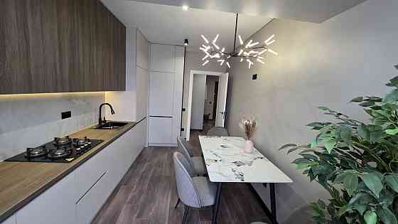 • Продається 2-кімнатна новобудова Chernivtsi