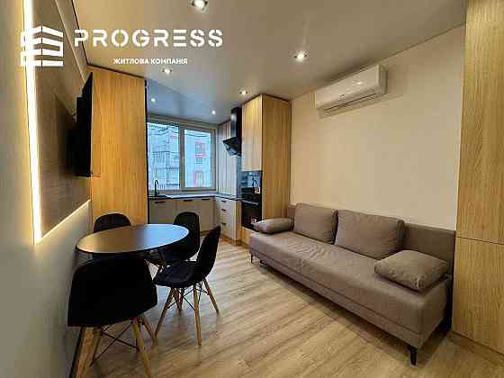 Продається стильна 1-кімнатна квартира в Central Park, вул. Нацгвардії Іvano-Frankivsk