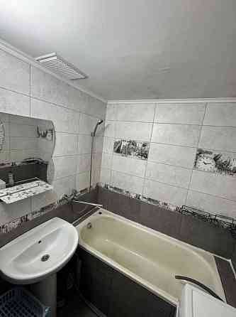 Продається 2-кімнатна квартира вул. Івана Павла ІІ (р-н Каскад) Іvano-Frankivsk